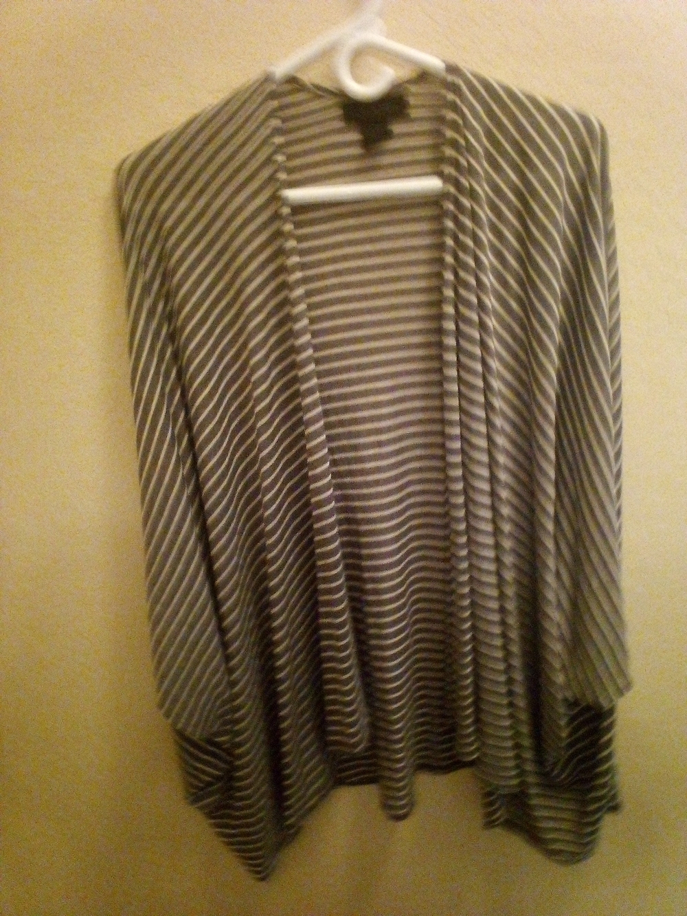 Steve Madden Gray and White Striped Open Cardigan